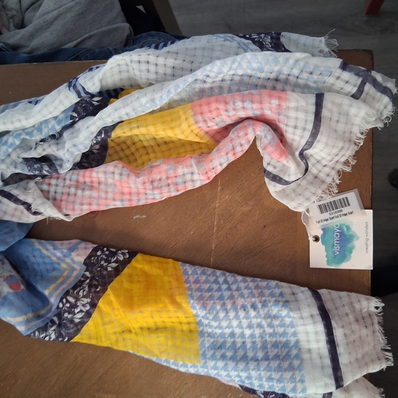 Maya Accessories - Maya Blue and White Patterned Scarf